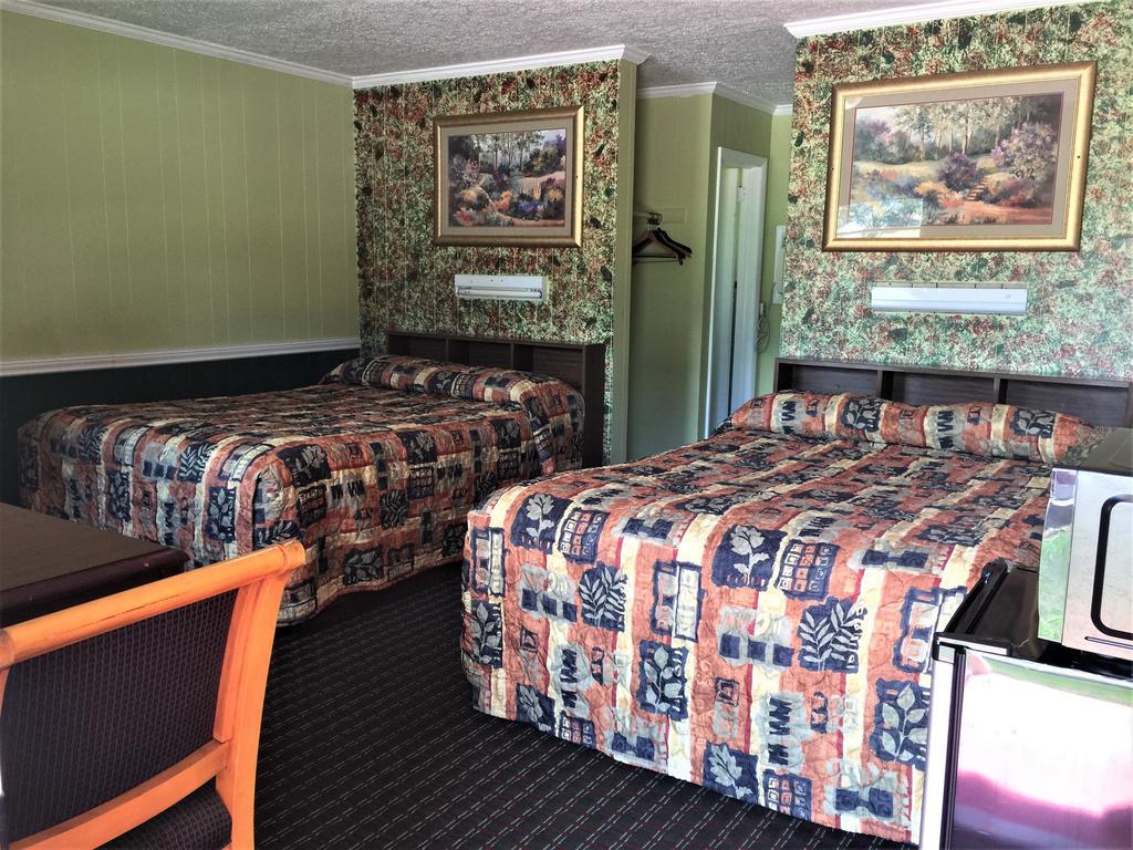 Skyland Motel Cornelia Exterior foto