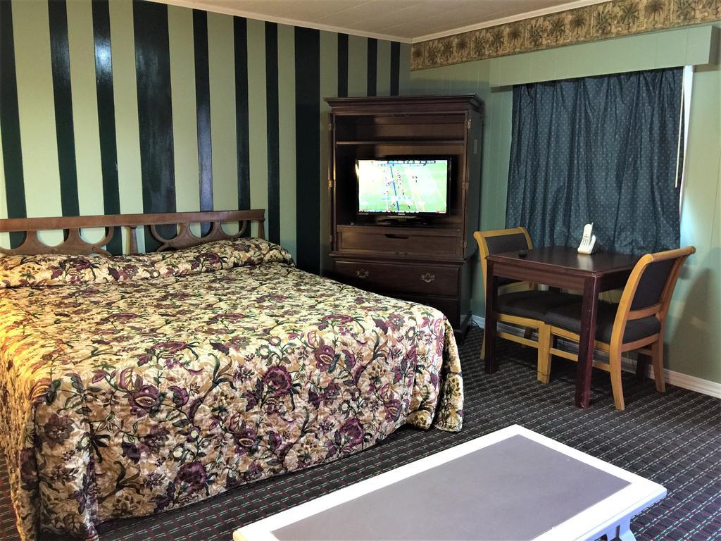 Skyland Motel Cornelia Exterior foto